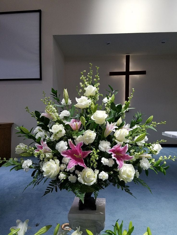 Pink and White Flower arrangement, available for same day delivery in Gilbert, Queen Creek, Chandler, Mesa, Tempe, Phoenix Arizona