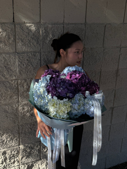 Fluffy Antique Hydrangeas - Europe Wrapping Bouquet