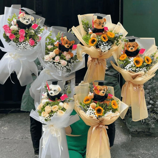 Graduation Teddy Bouquet