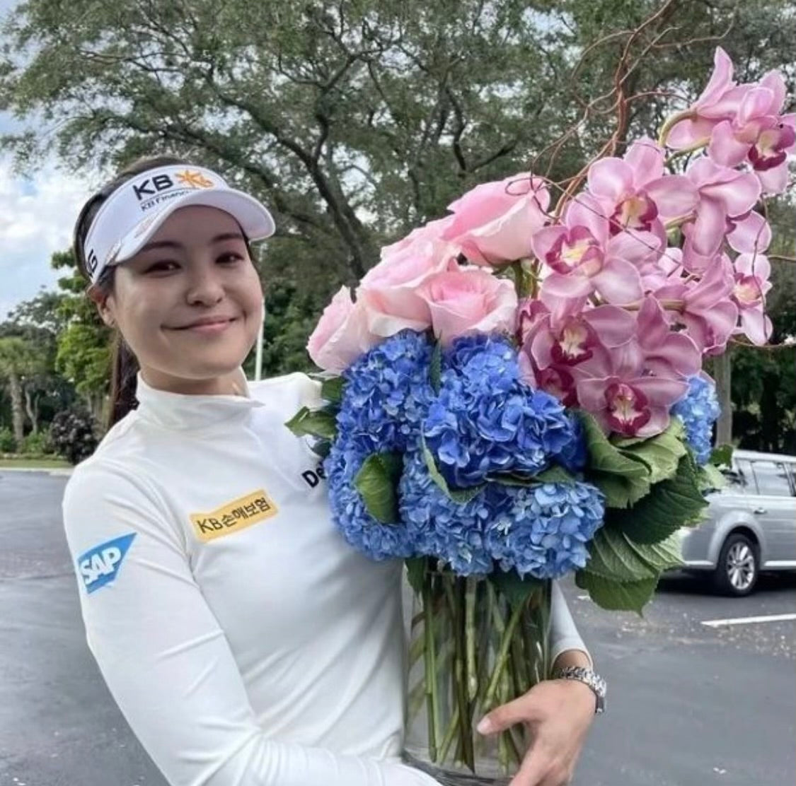 Gorgeous large size bouquet with hydrangeas, lilies and orchids.
